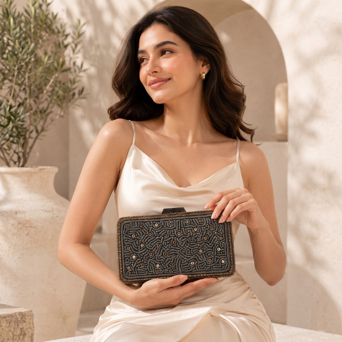 Brown Scatter Pearl Box Clutch