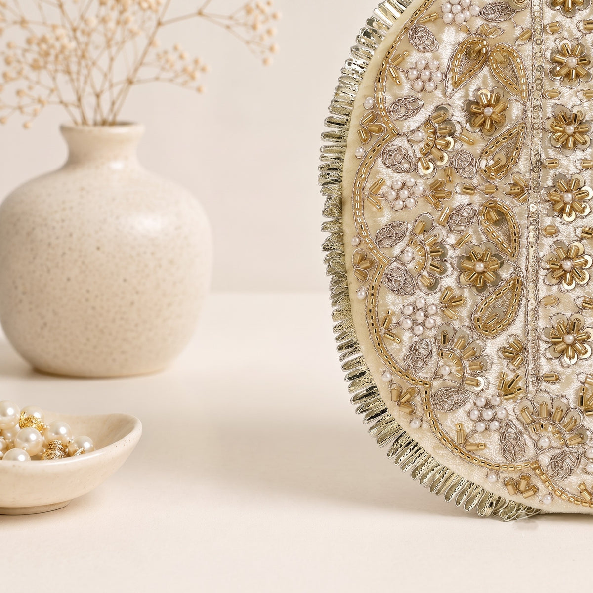 Ivory Gold Paisley Potli